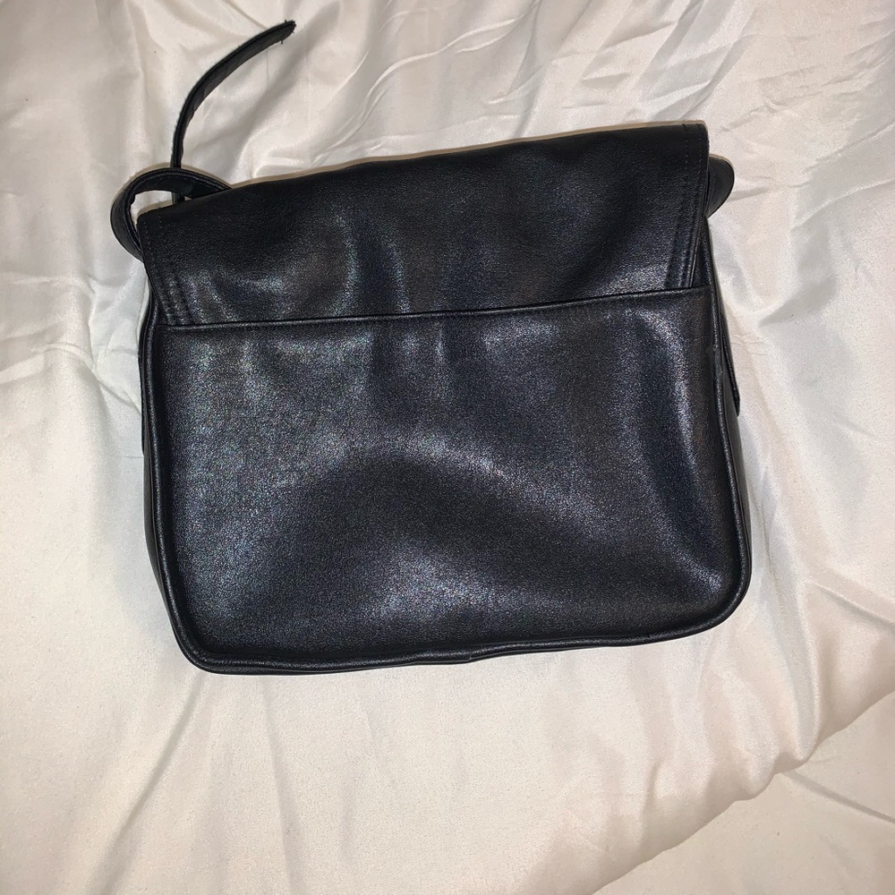 Purse - Picture 2 of 5